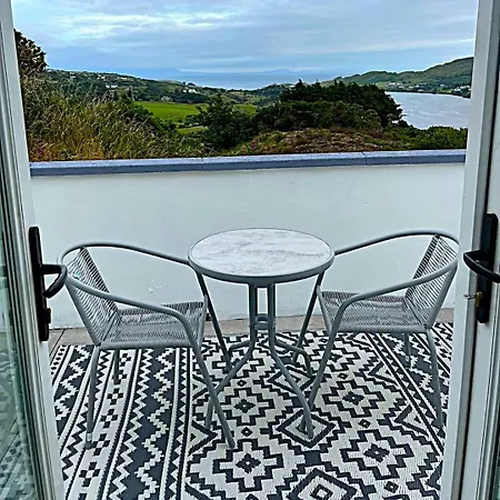 Apartment Carraig Bheag At The Rock *