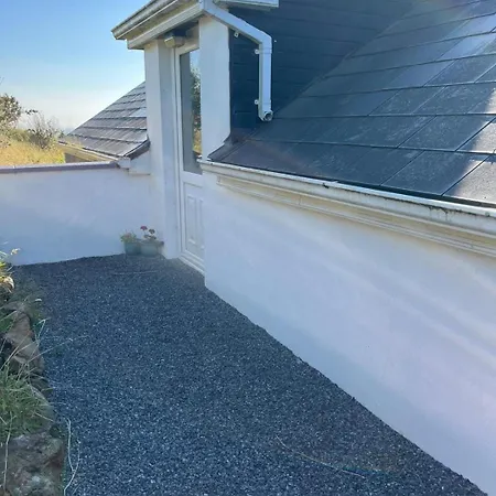 Carraig Bheag At The Rock * Kilcar